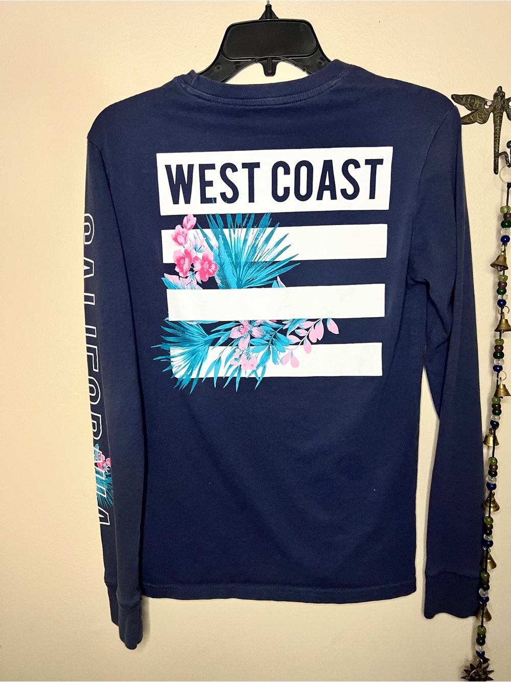 Aeropostale Navy Long-Sleeve Tee with Tropical Graphic